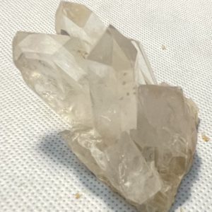 קריסטלים - קוורץ גנרטור