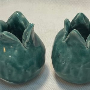 עבודת יד -  זוג רימונים לנוי