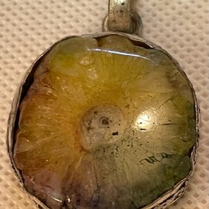 תכשיטים כסף -  תליון סולר קוורץ