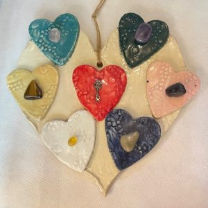 עבודת יד - קרמיקה לב גדול