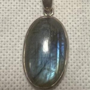 תכשיטים - כסף תליון לברדורייט