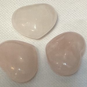 קריסטלים - לב רוז קוורץ